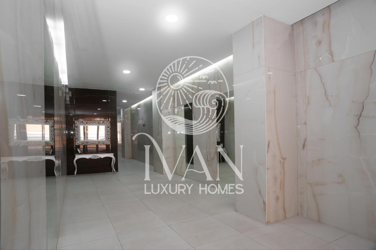 Casa Emiliaivan Luxury Homes 8ªpta Norte 1ª Linea オロペサ・デル・マール エクステリア 写真