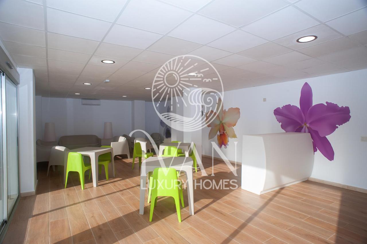Casa Emiliaivan Luxury Homes 8ªpta Norte 1ª Linea オロペサ・デル・マール エクステリア 写真