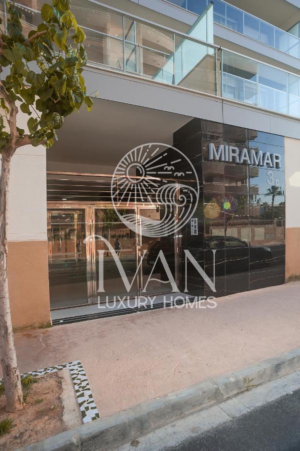 Casa Emiliaivan Luxury Homes 8ªpta Norte 1ª Linea オロペサ・デル・マール エクステリア 写真
