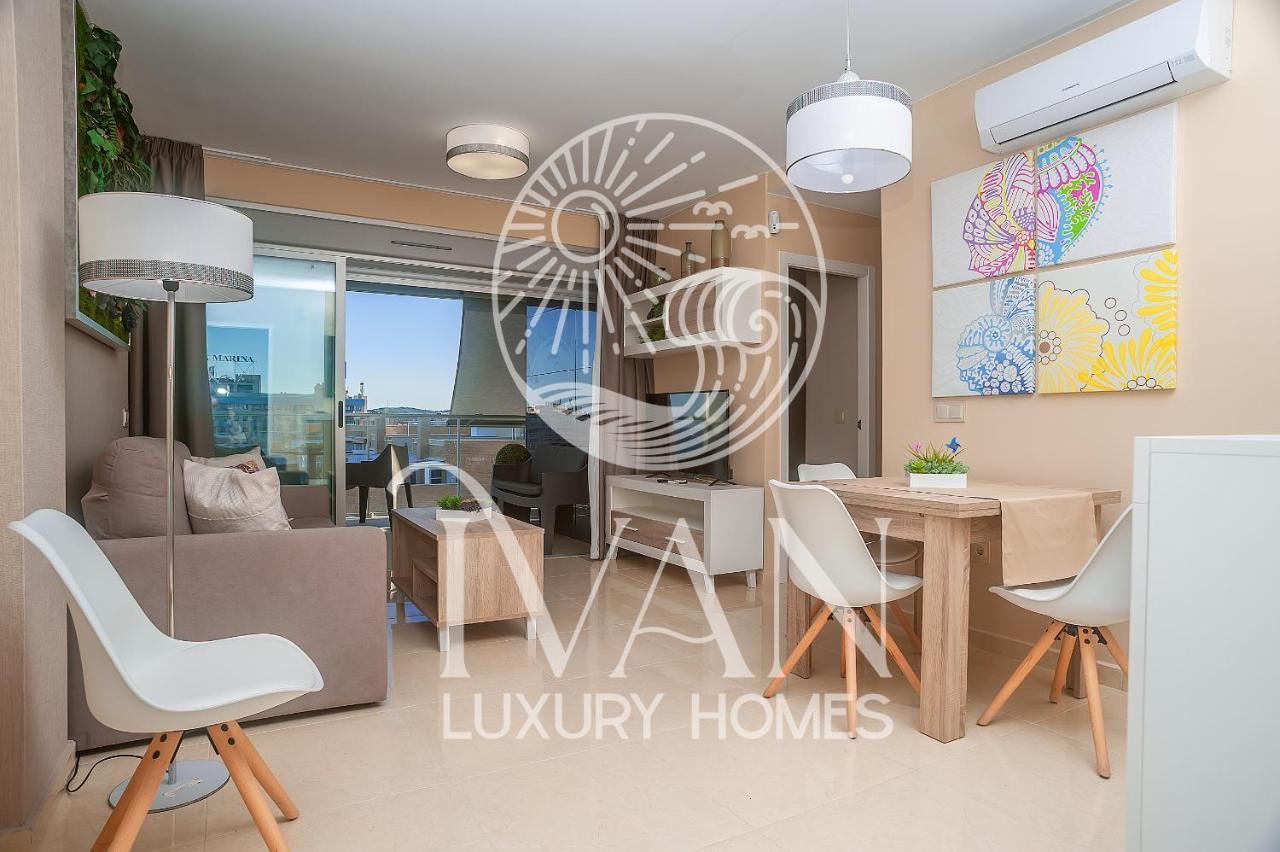Casa Emiliaivan Luxury Homes 8ªpta Norte 1ª Linea オロペサ・デル・マール エクステリア 写真
