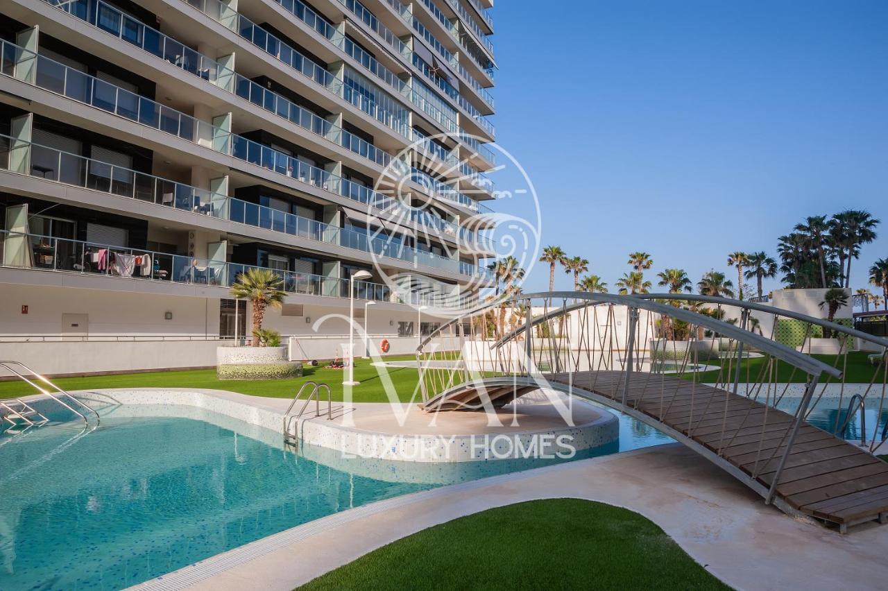 Casa Emiliaivan Luxury Homes 8ªpta Norte 1ª Linea オロペサ・デル・マール エクステリア 写真