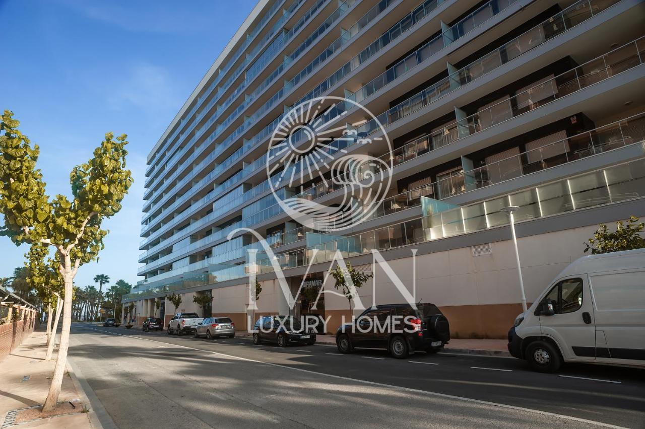 Casa Emiliaivan Luxury Homes 8ªpta Norte 1ª Linea オロペサ・デル・マール エクステリア 写真