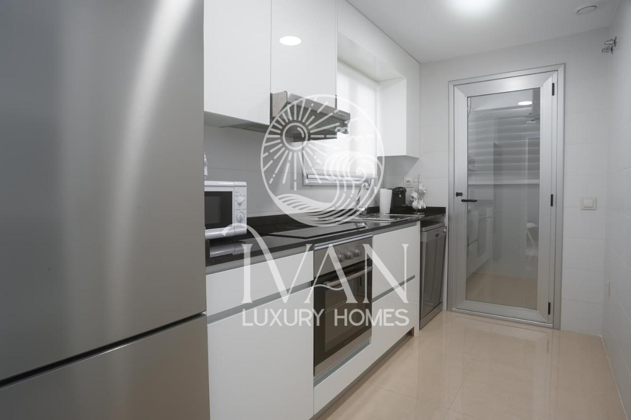 Casa Emiliaivan Luxury Homes 8ªpta Norte 1ª Linea オロペサ・デル・マール エクステリア 写真