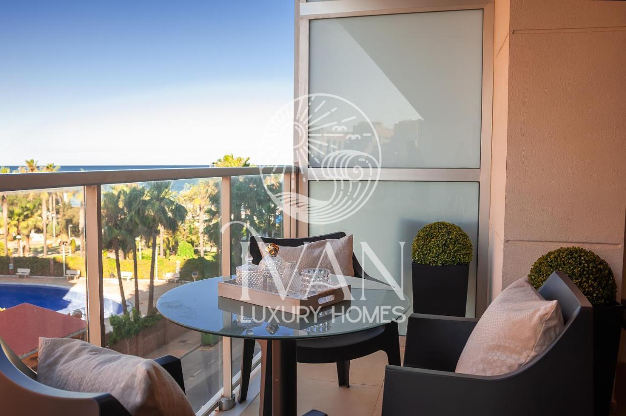 Casa Emiliaivan Luxury Homes 8ªpta Norte 1ª Linea オロペサ・デル・マール エクステリア 写真